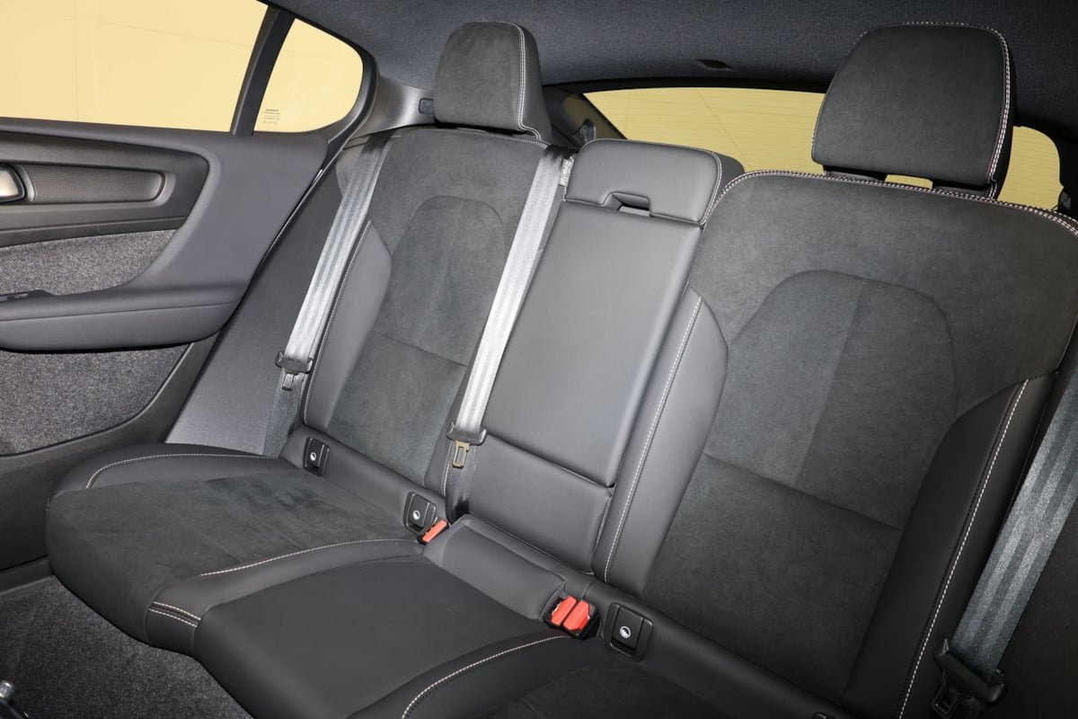 Used 2023 Volvo C40 P8 Recharge Ultimate w/ Protection Package Premier AWD/4WD image 11