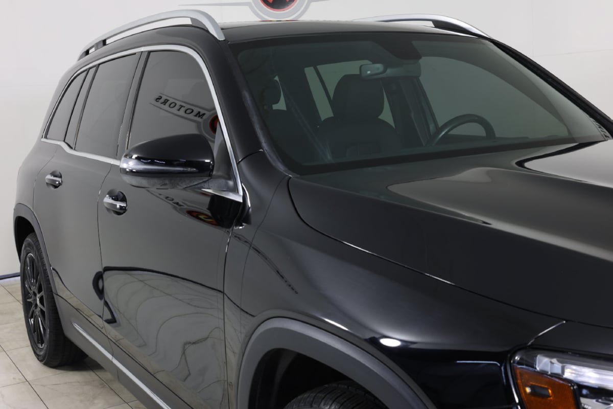 Used 2020 Mercedes-Benz GLB 250 4MATIC image 38