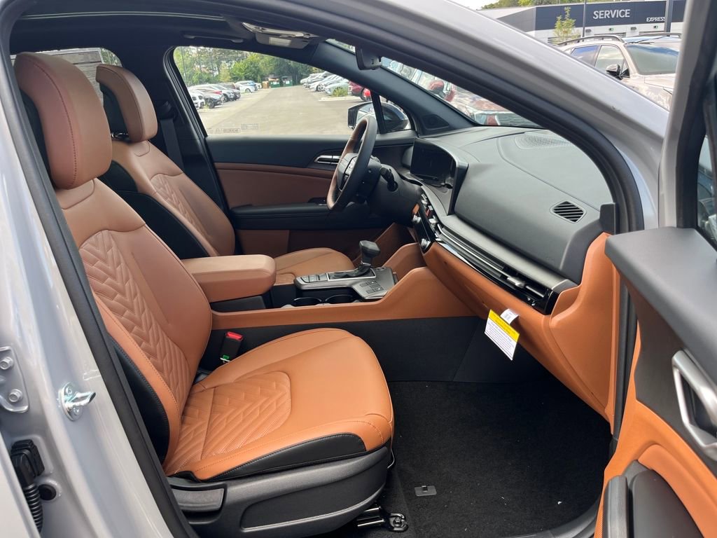 New 2026 Kia Sportage X-Line w/ X-Line Technology Package image 17