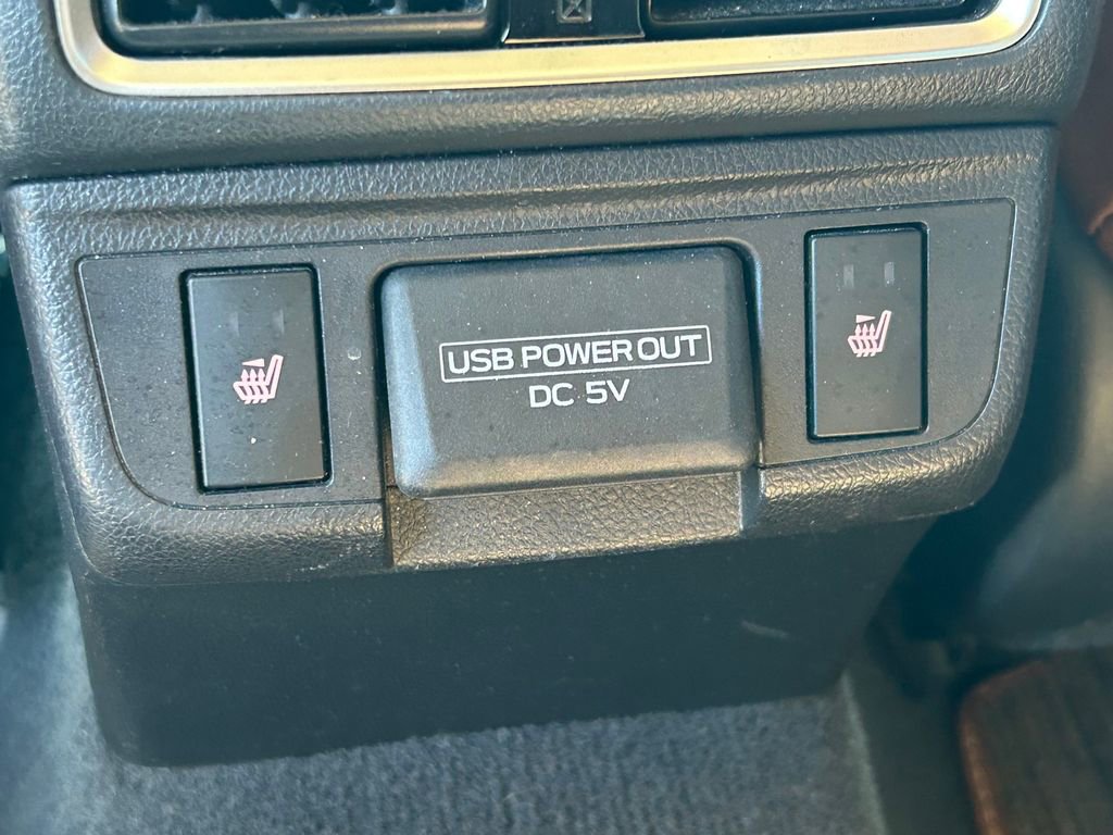 Used 2018 Subaru Outback 3.6R Touring image 22