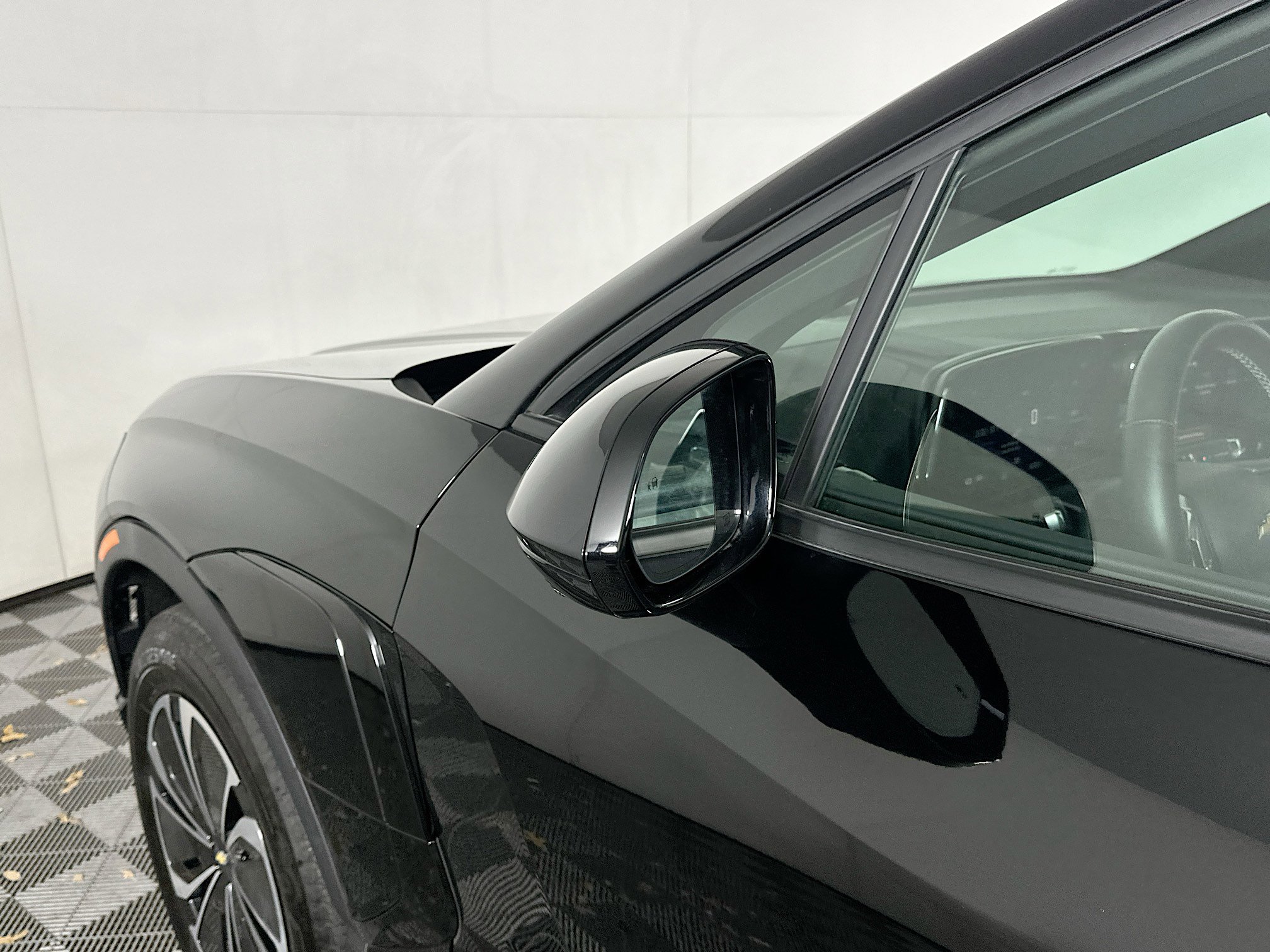 Used 2024 Chevrolet Blazer EV LT image 15