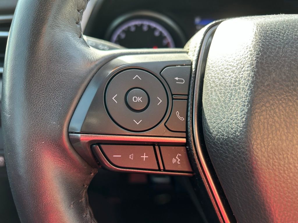 Used 2024 Toyota Camry SE image 20