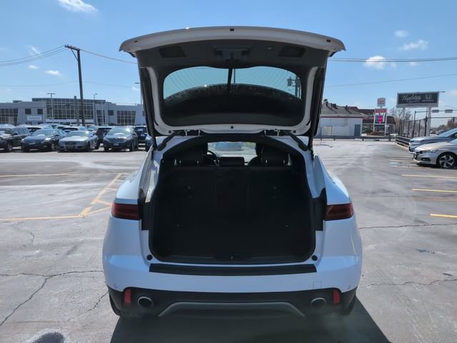 Used 2022 Jaguar E-PACE SE image 19