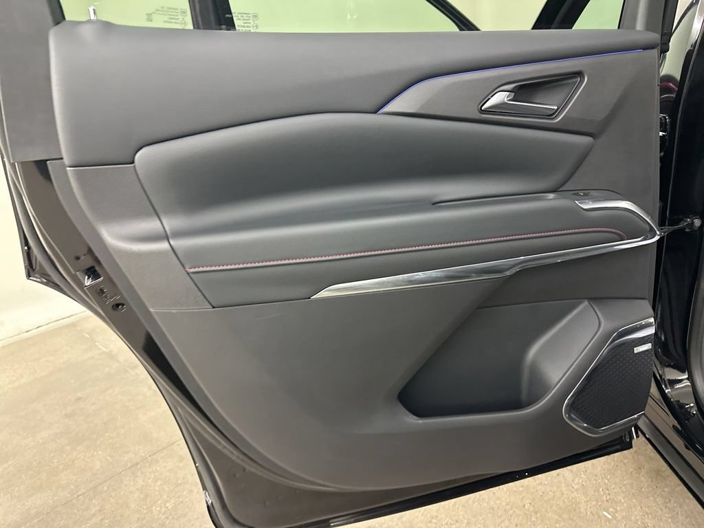 New 2026 Chevrolet Traverse RS AWD/4WD image 27
