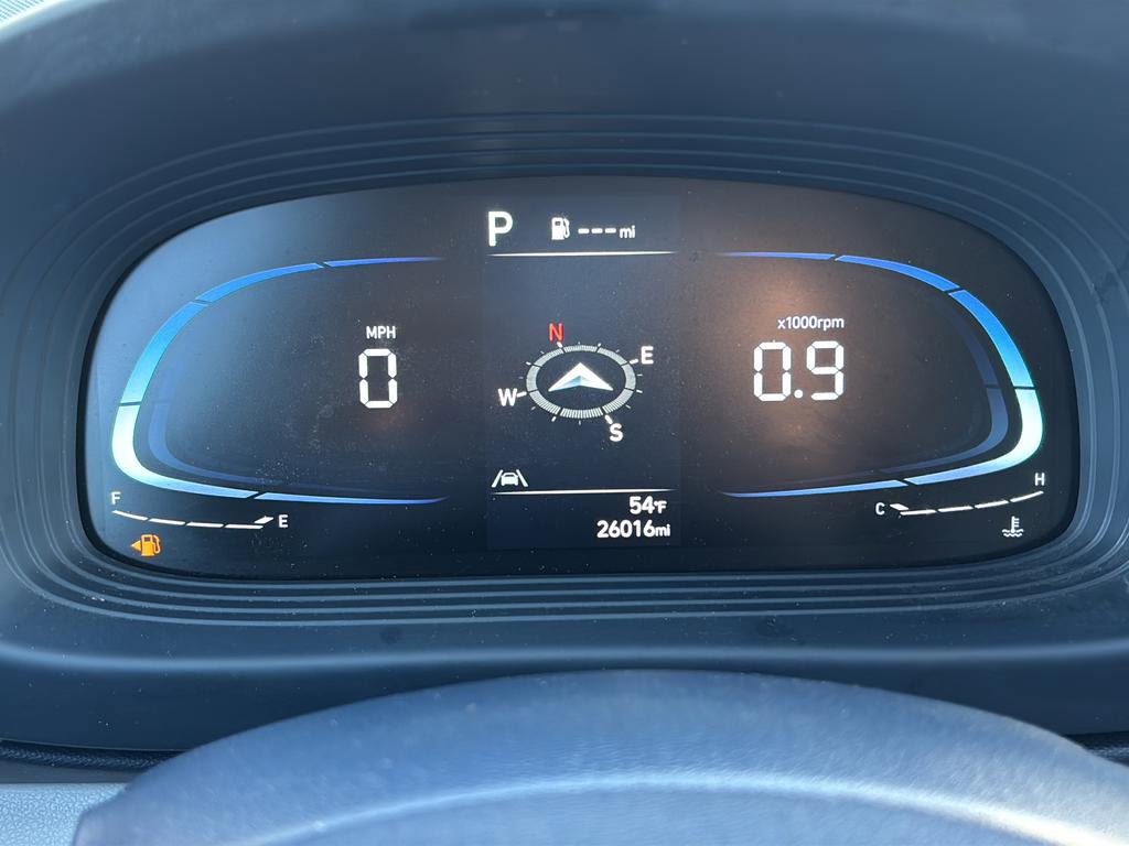 Certified 2023 Hyundai Venue Limited FWD image 28