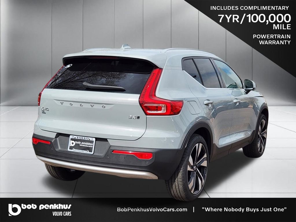 New 2025 Volvo XC40 B5 Plus w/ Protection Package Premier image 24
