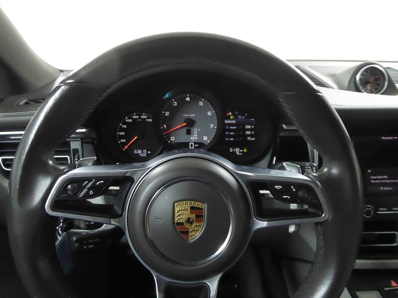 Used 2021 Porsche Macan S AWD/4WD image 11