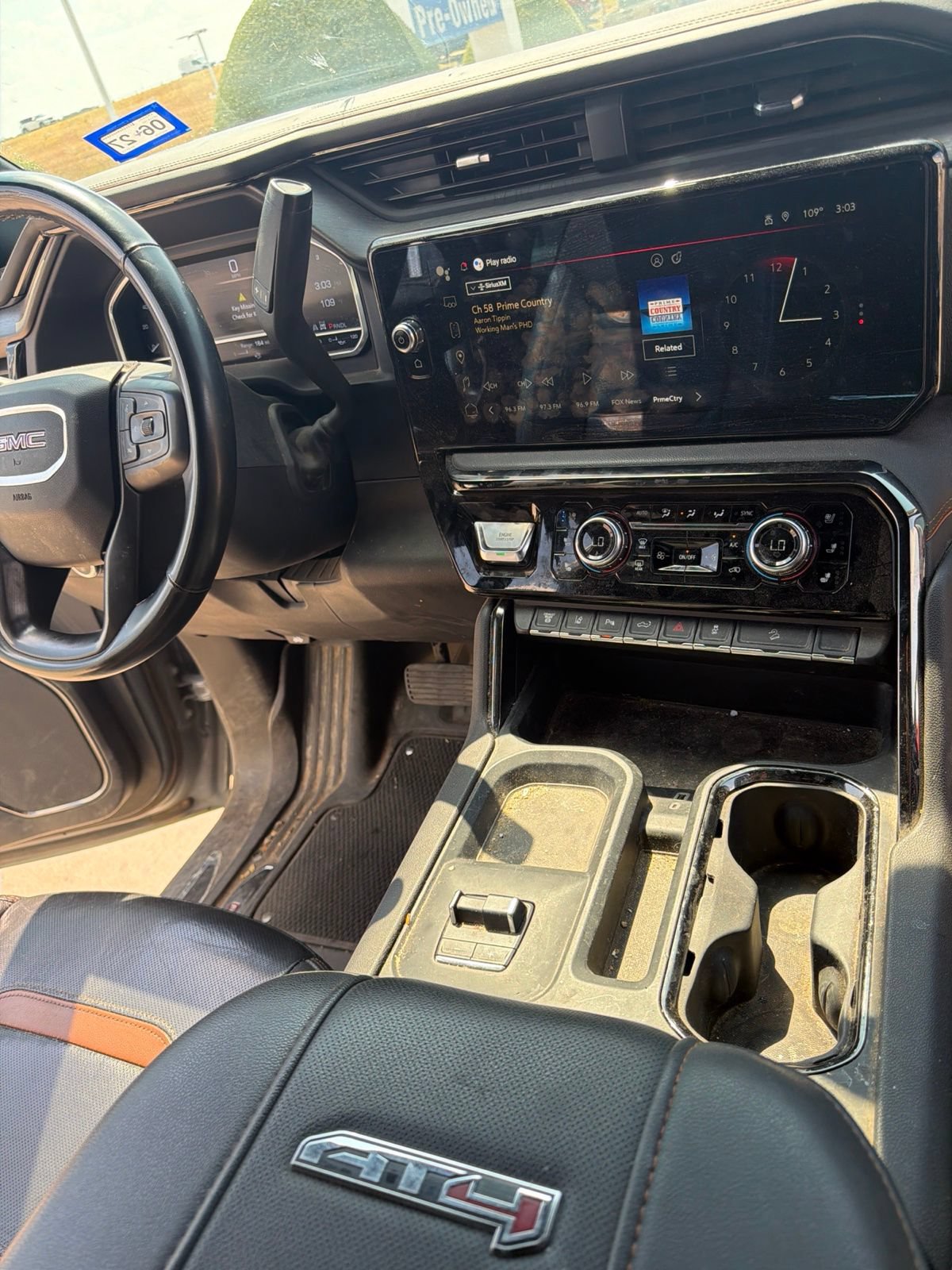 Used 2024 GMC Sierra 2500 AT4 w/ AT4 Premium Plus Package AWD/4WD image 20