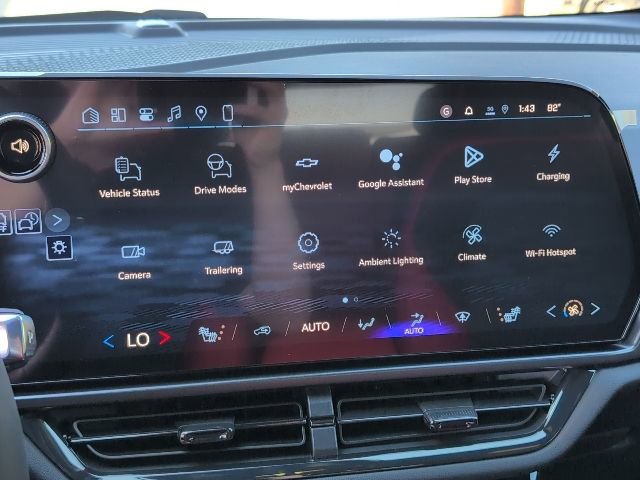 New 2026 Chevrolet Equinox EV RS FWD image 23