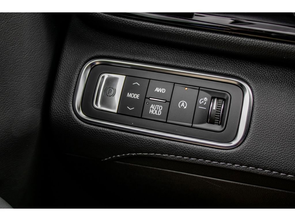 New 2026 Buick Enclave Sport Touring w/ Super Cruise Package image 36