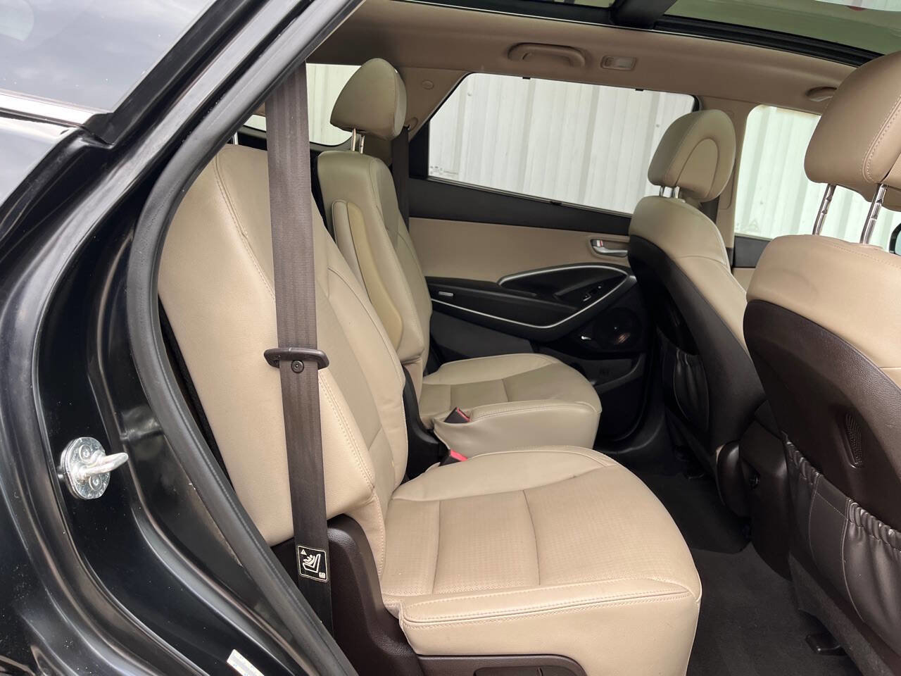 Used 2014 Hyundai Santa Fe Limited w/ Ultimate Package 07 image 22