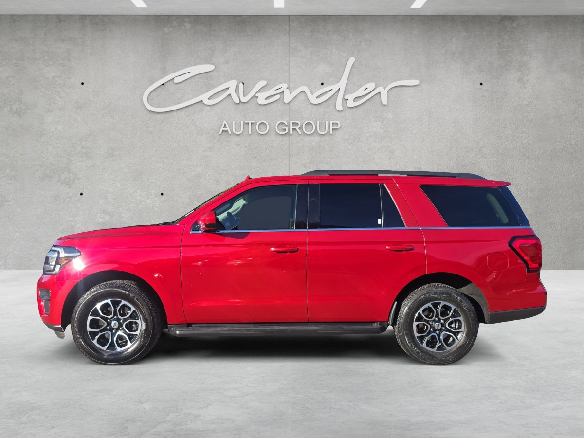 Used 2022 Ford Expedition XLT image 13