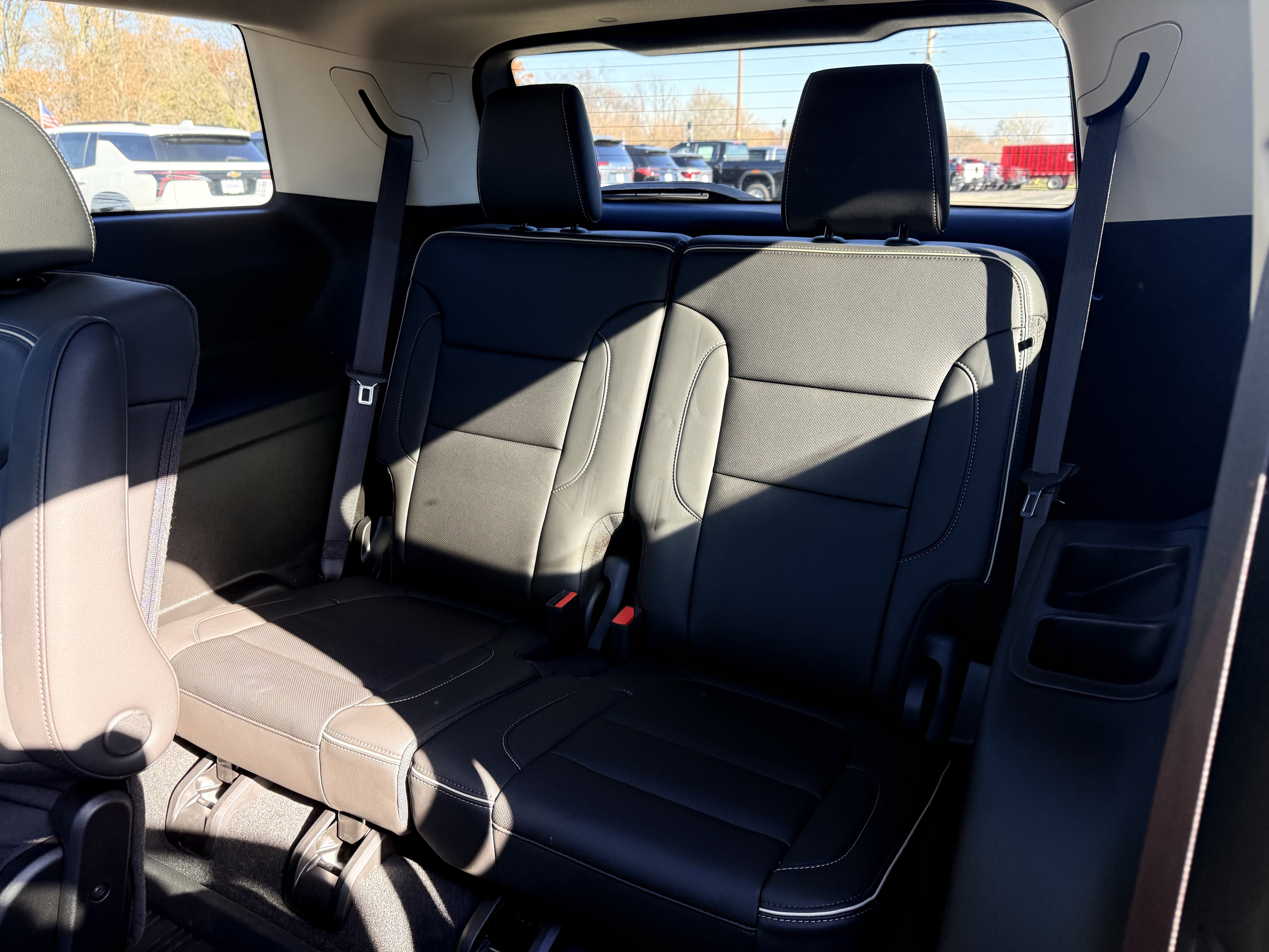 Certified 2023 GMC Acadia Denali w/ Denali Ultimate Package image 16