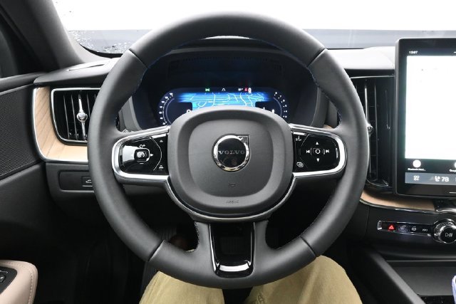 New 2027 Volvo XC60 B5 Core AWD/4WD image 23