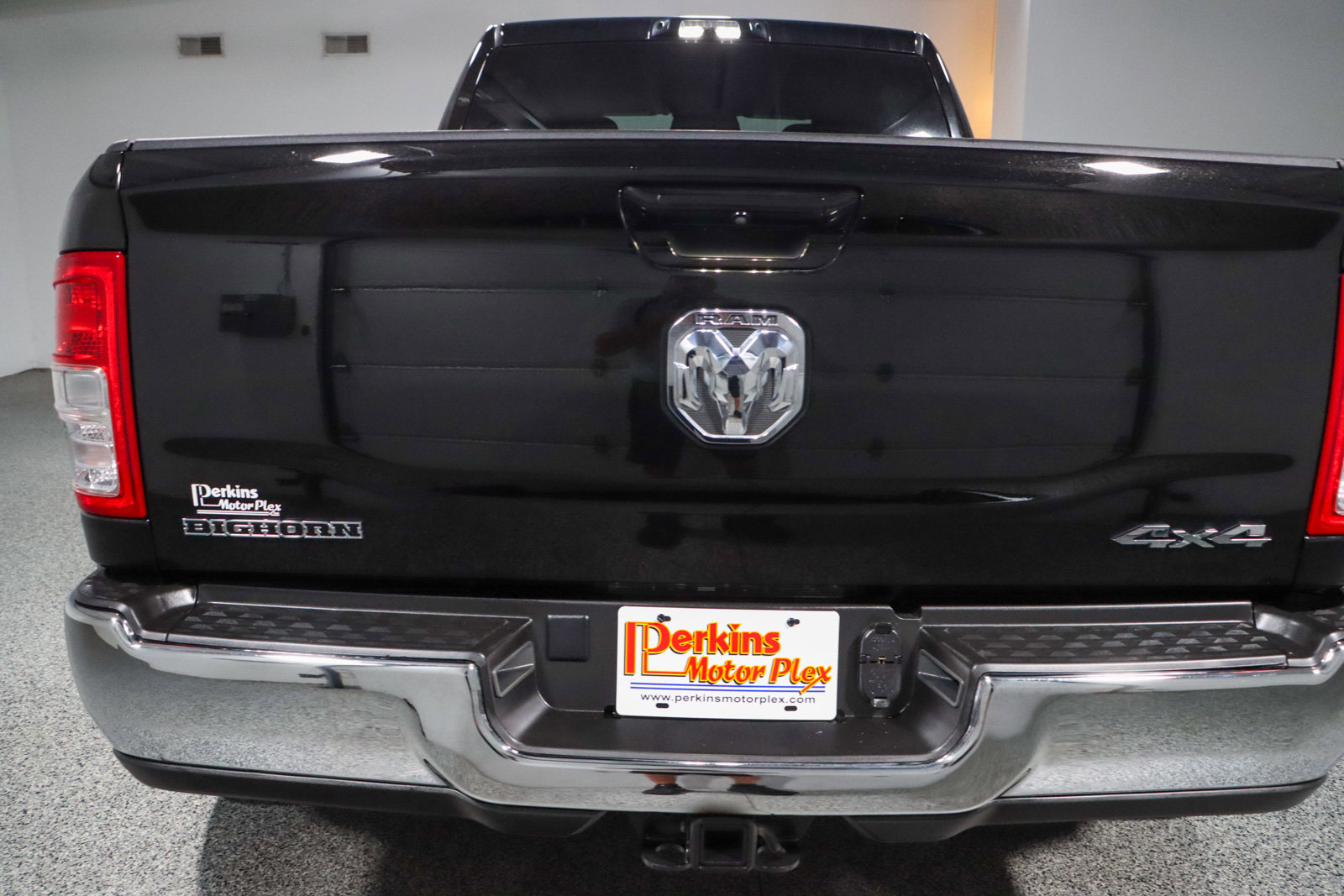 Used 2022 RAM 3500 Big Horn w/ Level A Equipment Group AWD/4WD image 8