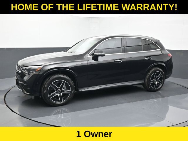 Used 2023 Mercedes-Benz GLC 300 4MATIC image 2