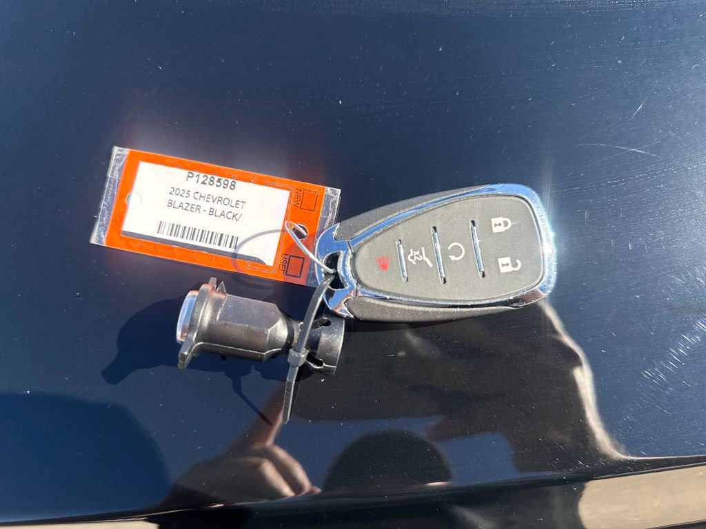 Used 2025 Chevrolet Blazer RS w/ Enhanced Convenience Package image 59