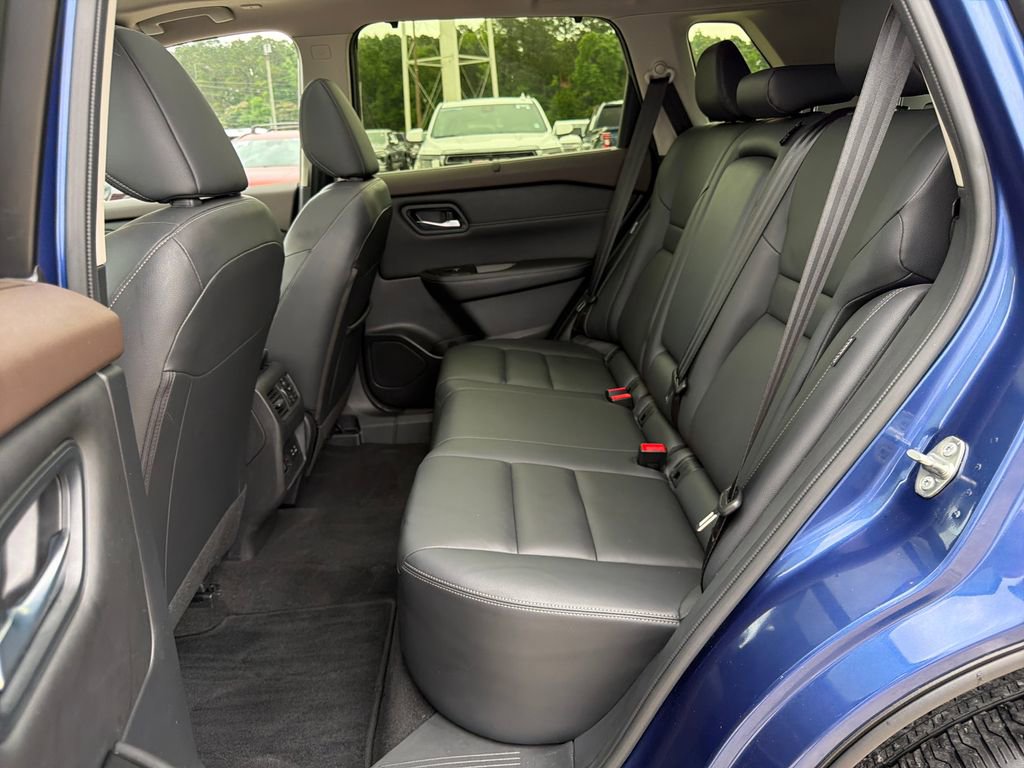 Certified 2023 Nissan Rogue SL w/ SL Premium Package FWD image 29