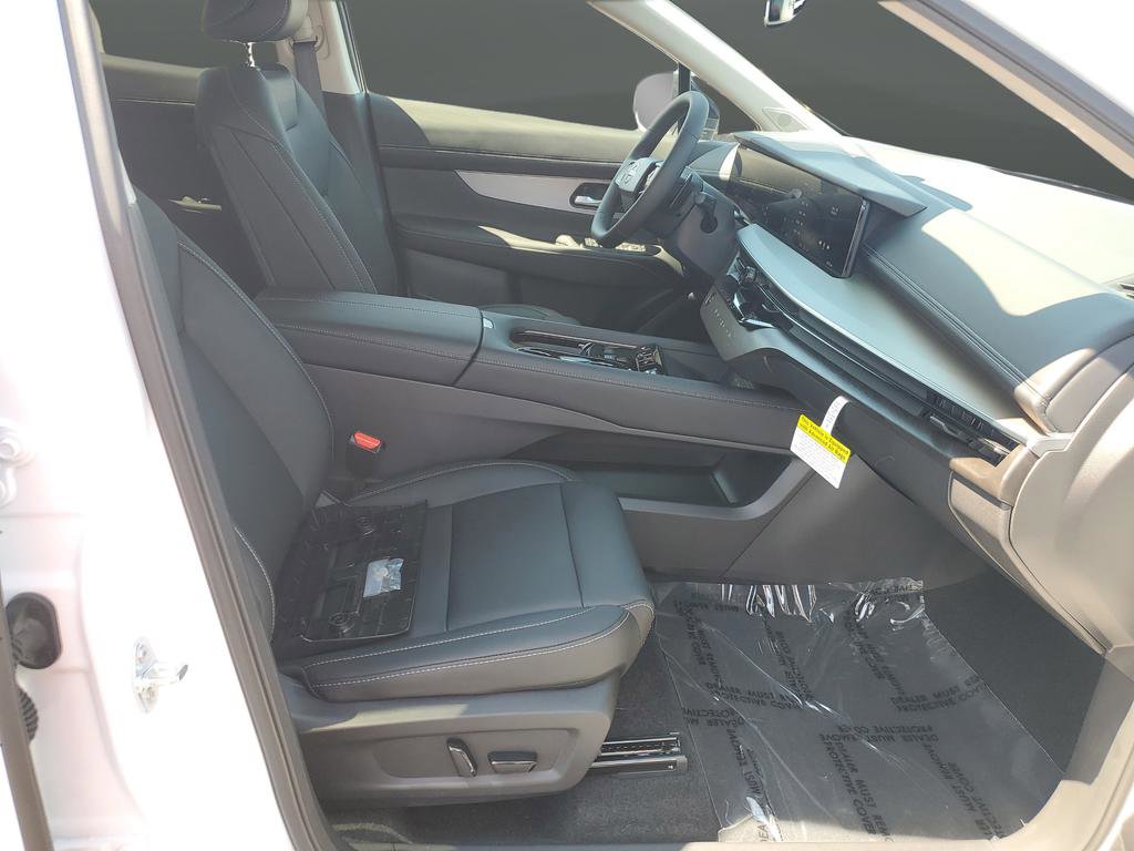 New 2025 Nissan Murano SL AWD/4WD image 32