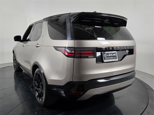 Used 2021 Land Rover Discovery S R-Dynamic image 4
