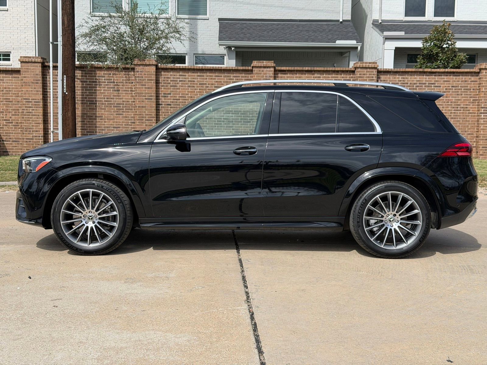 Certified 2024 Mercedes-Benz GLE 350 4MATIC image 12