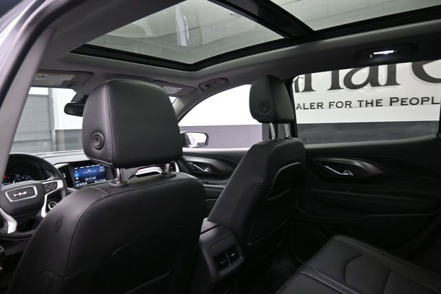 Used 2023 GMC Terrain SLT w/ Tech Package FWD image 24