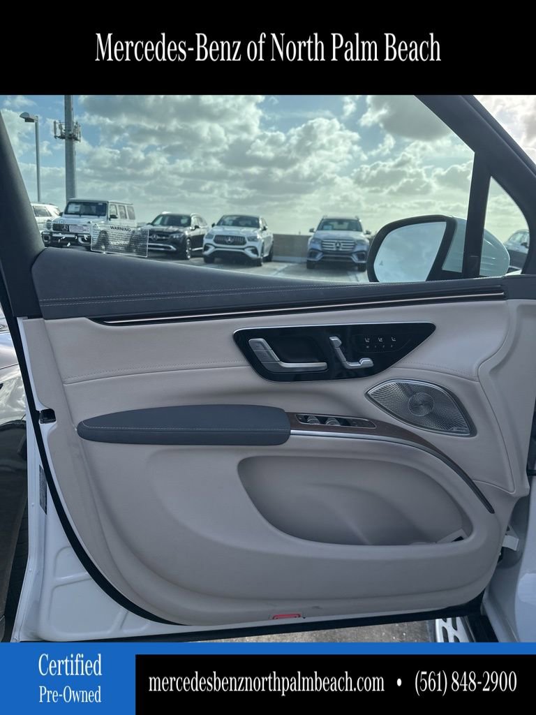 Used 2023 Mercedes-Benz EQS 450+ SUV image 8