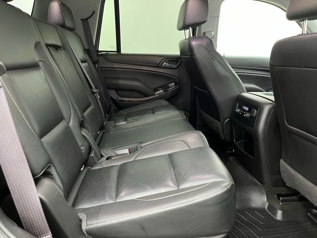 Used 2017 GMC Yukon SLT image 35