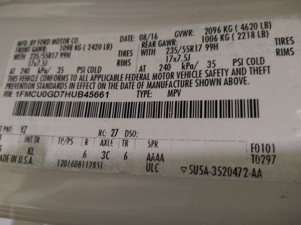 Used 2017 Ford Escape SE w/ Equipment Group 201A FWD image 33