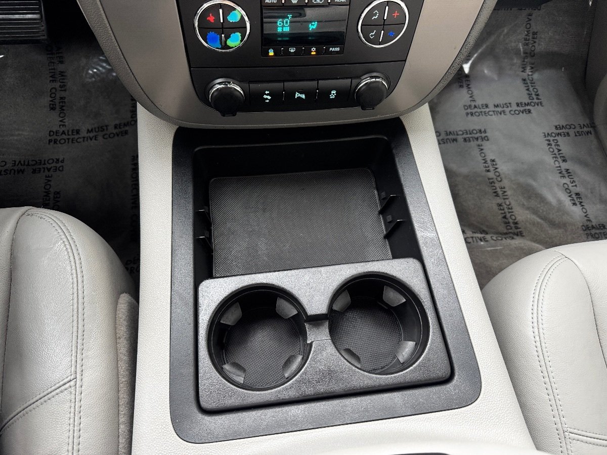 Used 2014 GMC Yukon SLT RWD image 30