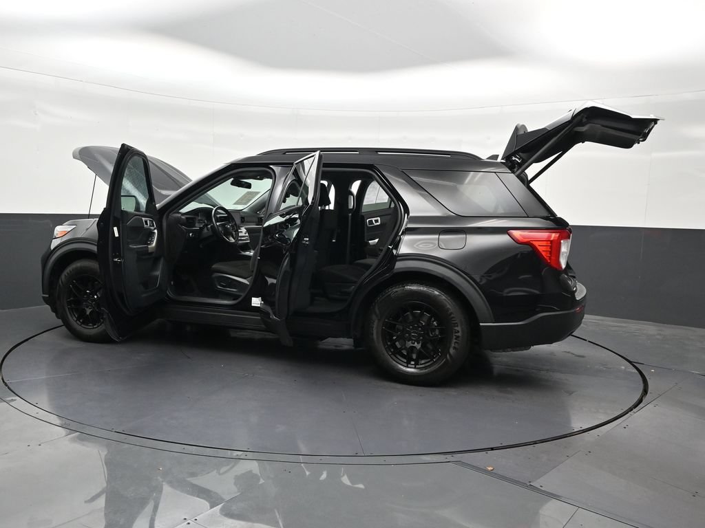 Used 2021 Ford Explorer XLT RWD image 40