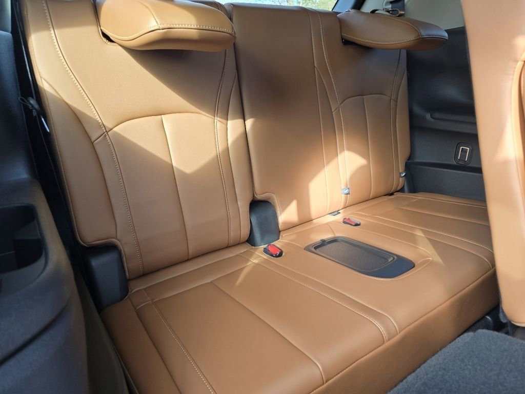 Used 2024 INFINITI QX60 Sensory image 24