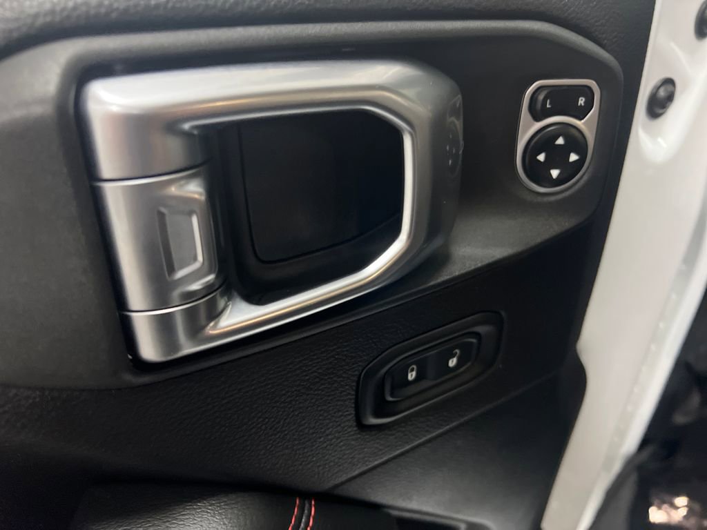 Used 2020 Jeep Gladiator Rubicon AWD/4WD image 12