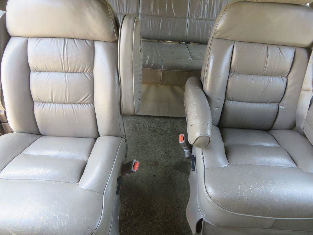 Used 2002 GMC Savana 1500 w/ SLE Marketing Option Pkg 3 RWD image 21