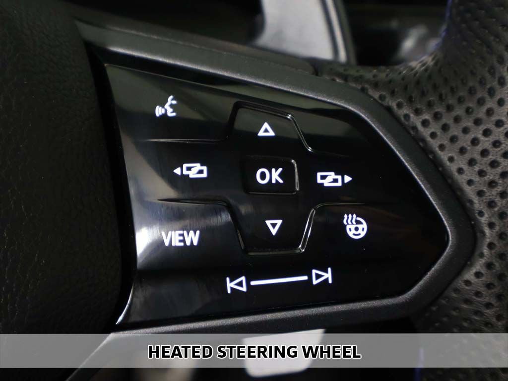 Used 2022 Volkswagen Golf R AWD/4WD image 11