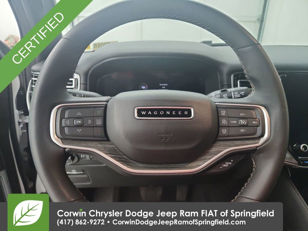 Used 2024 Jeep Wagoneer L Series II w/ Flexible Seating Group image 22