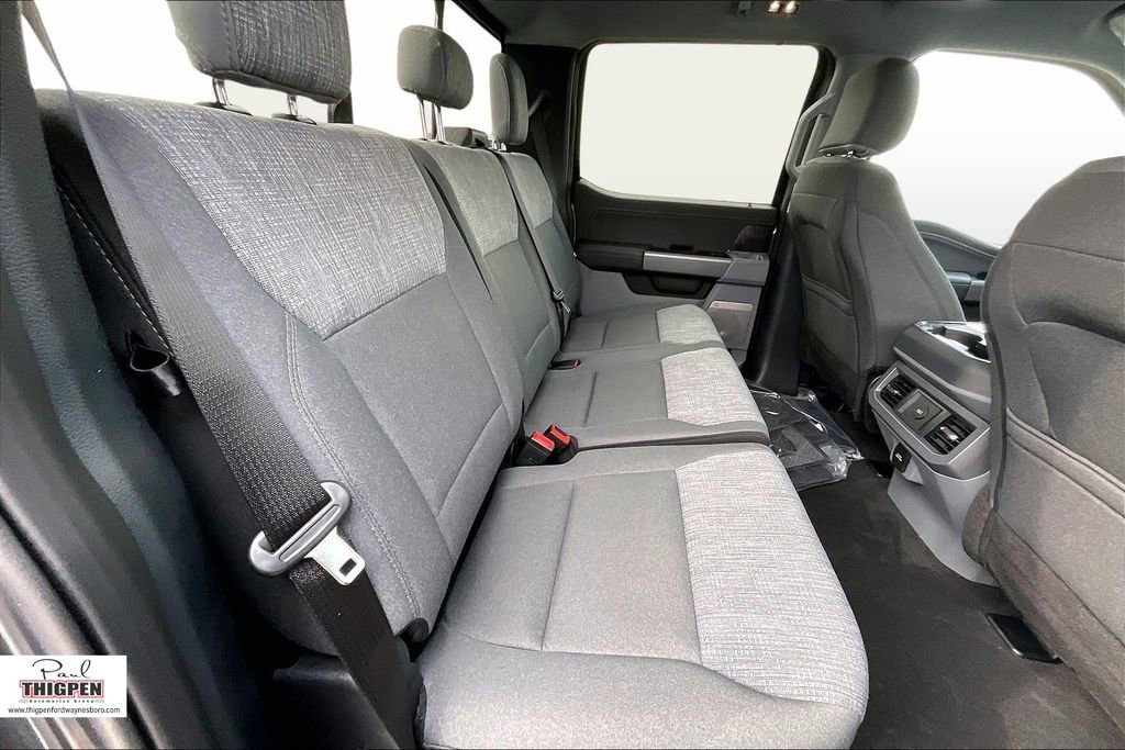 New 2026 Ford F350 XLT w/ XLT Premium Package AWD/4WD image 9