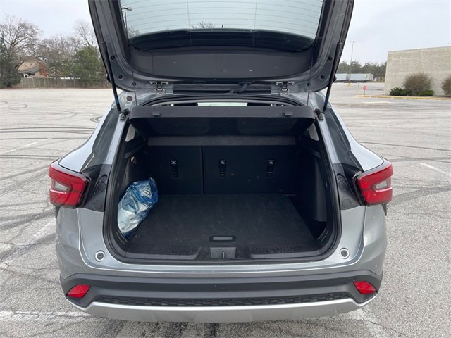 Used 2024 Chevrolet Trax LT w/ Driver Confidence Package image 16