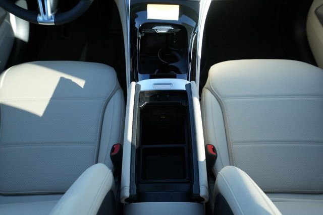 Used 2026 Mercedes-Benz GLC 300 4MATIC image 31