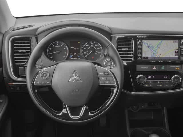Used 2016 Mitsubishi Outlander SEL FWD image 10