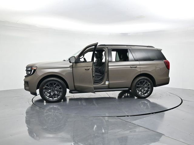 New 2026 Ford Expedition Platinum w/ Stealth Appearance Package image 7