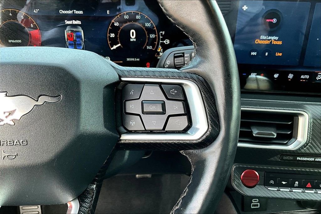Used 2024 Ford Mustang Premium image 13