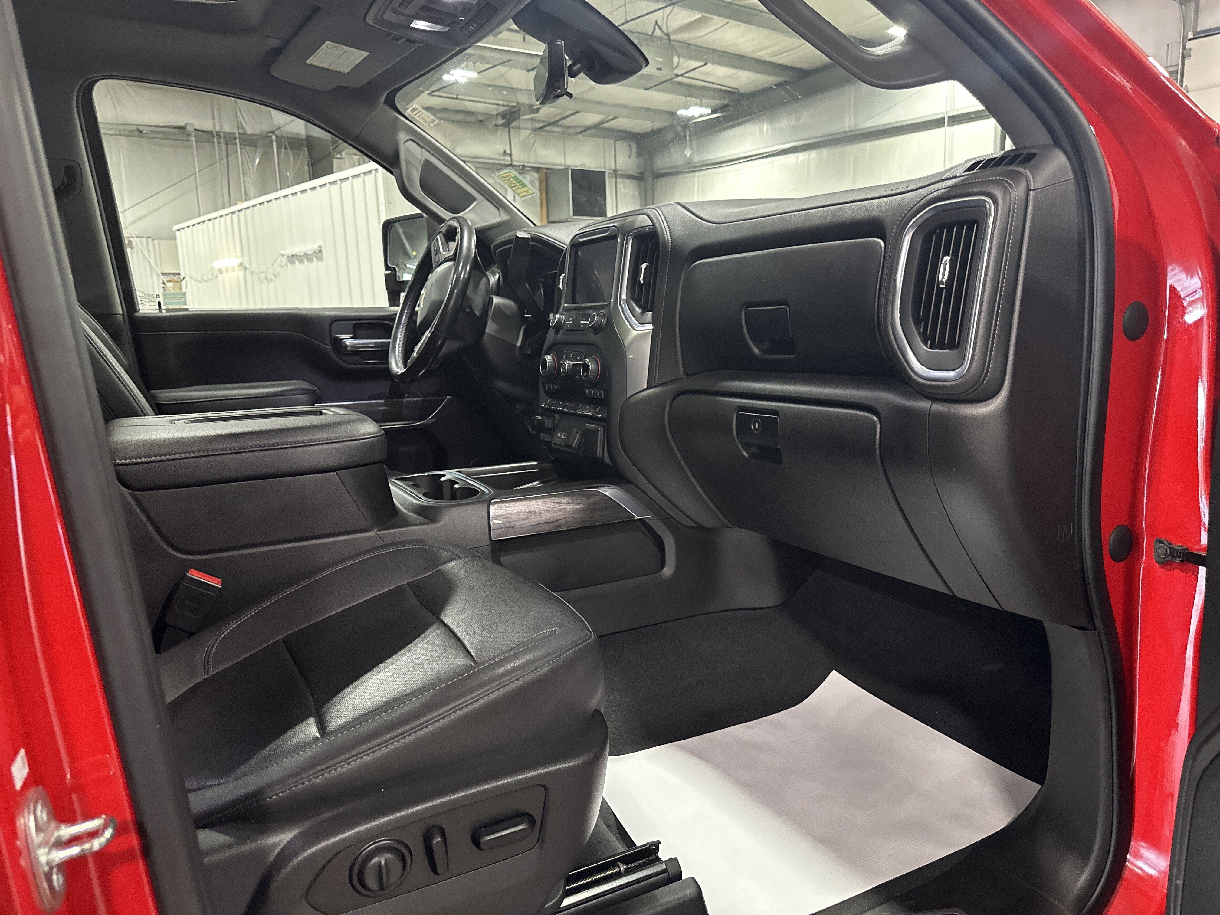 Used 2021 Chevrolet Silverado 2500 LTZ w/ LTZ Convenience Package AWD/4WD image 14