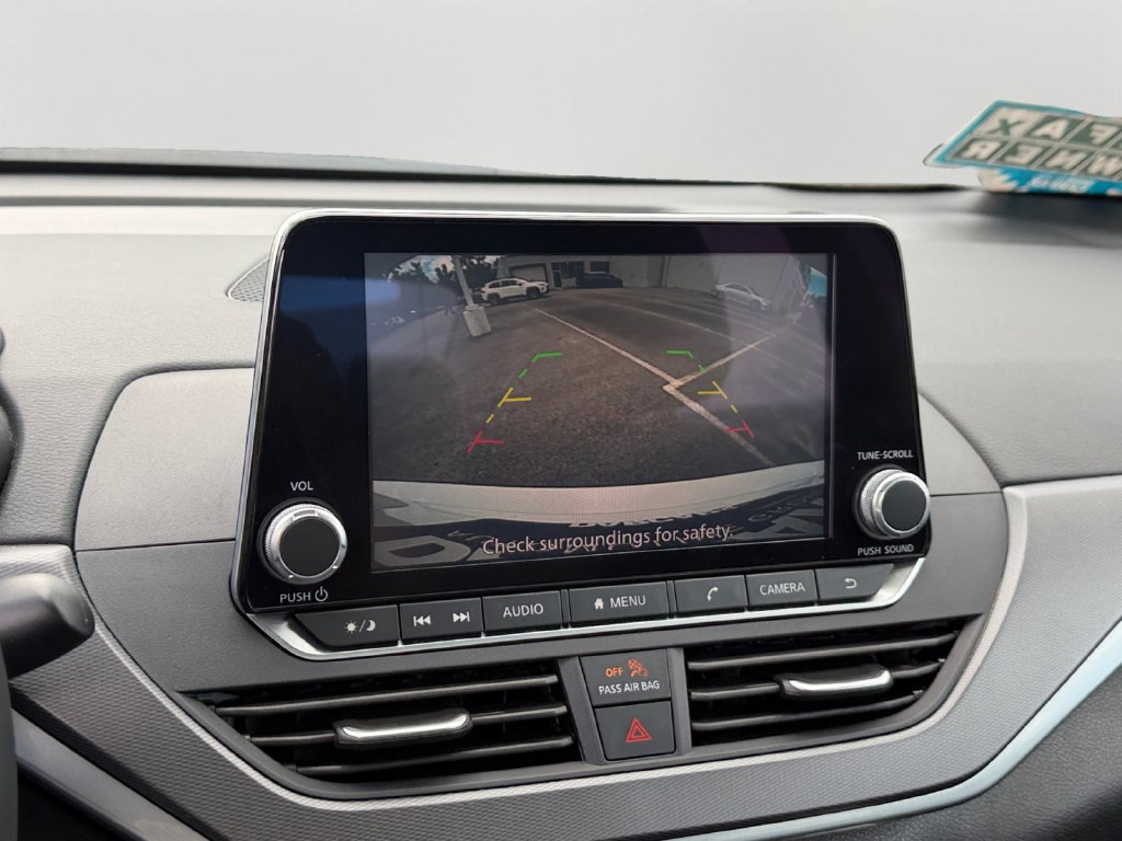 Used 2025 Nissan Altima 2.5 SR AWD/4WD image 26
