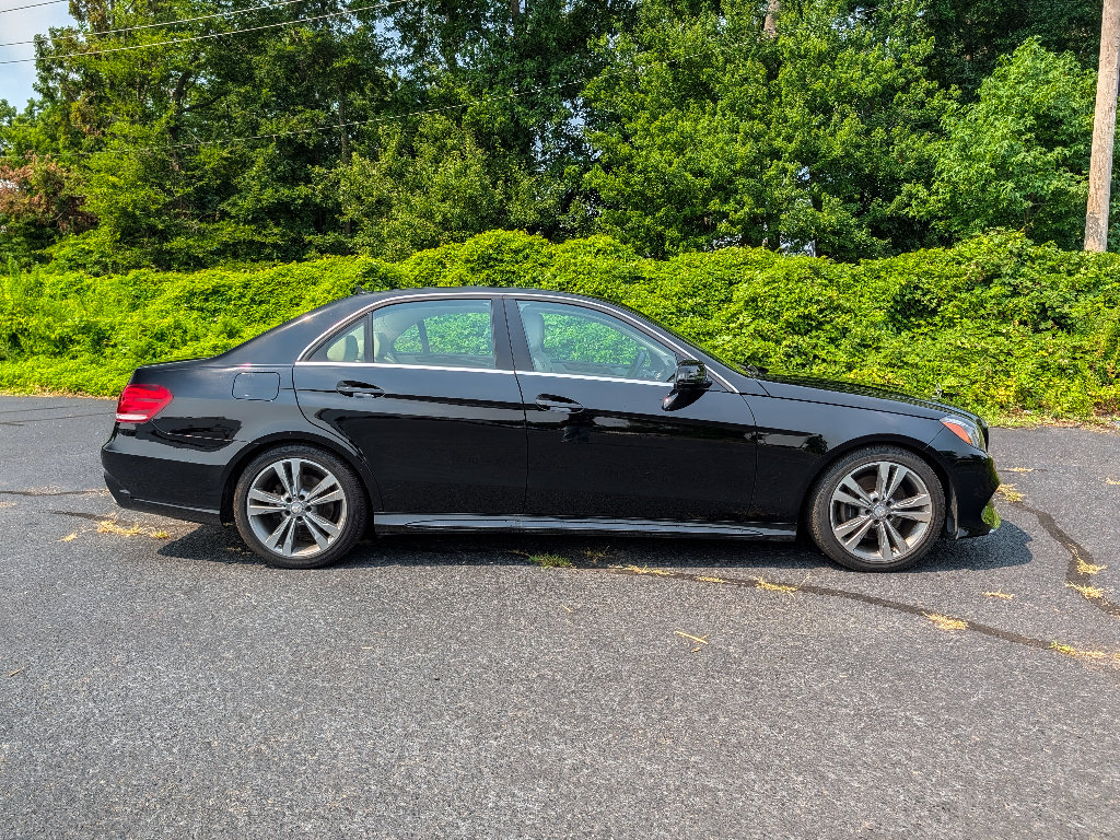 Used 2015 Mercedes-Benz E 350 4MATIC Sedan w/ Premium 1 Package image 4
