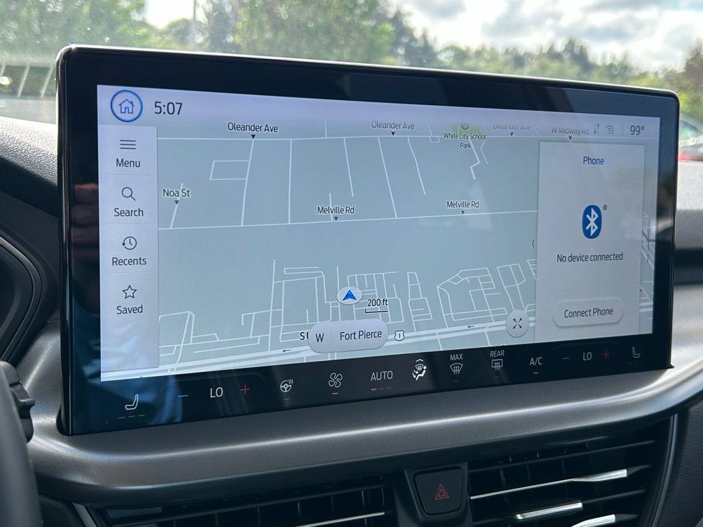 New 2023 Ford Escape SE FWD image 32