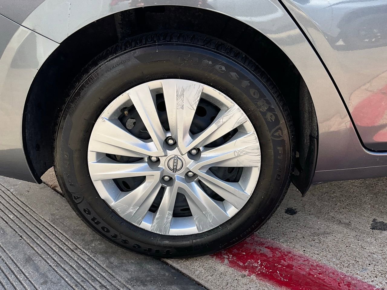 Used 2025 Nissan Sentra S image 9