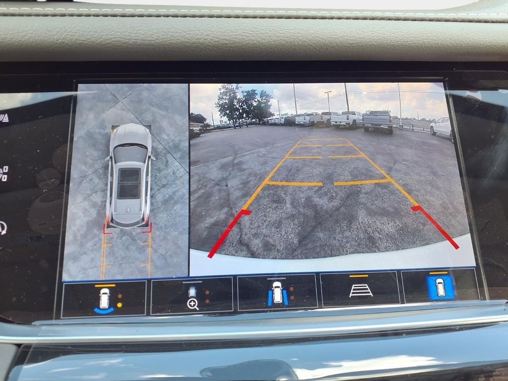 New 2026 Cadillac XT5 Premium Luxury w/ Driver Assist Package FWD image 15
