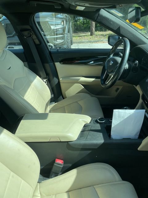 Used 2019 Cadillac CT6 Luxury w/ Driver Awareness Package image 7