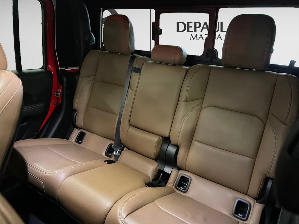 Used 2021 Jeep Gladiator Rubicon AWD/4WD image 11